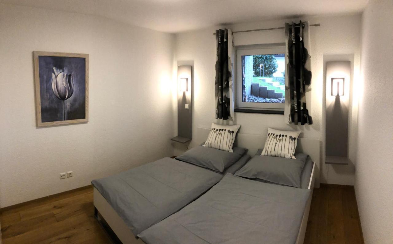 Ferienwohnung Gasser Ebringen Екстер'єр фото